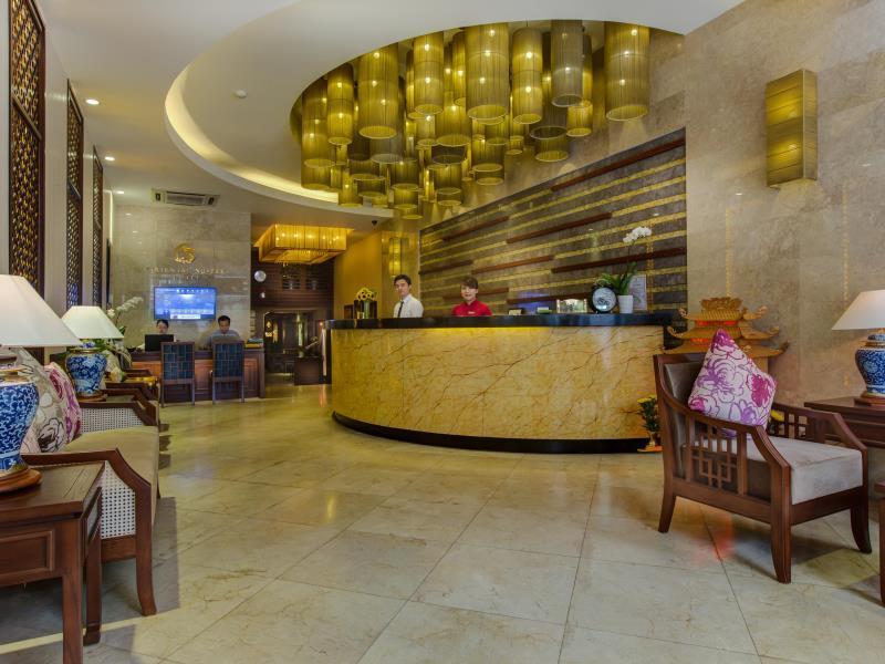 ORIENTAL SUITE HOTEL ***++